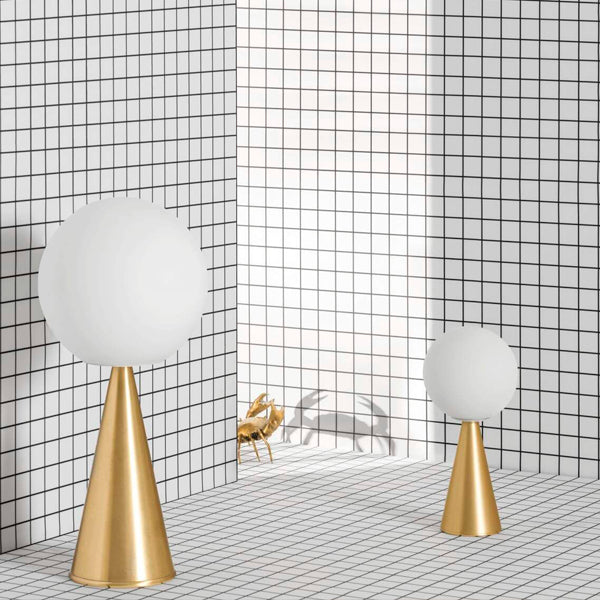 Lámpara de mesa Bilia de FontanaArte - Diseño icónico de Gio Ponti