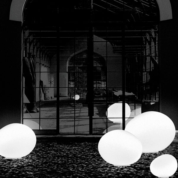 Gregg Terra Outdoor di Foscarini – La poesia della luce all’aperto