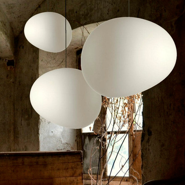 Gregg Sospensione Outdoor di Foscarini – Eleganza sospesa tra natura e design